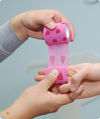 Esnek Sargı Kendinden Yapışkanlı Bandaj